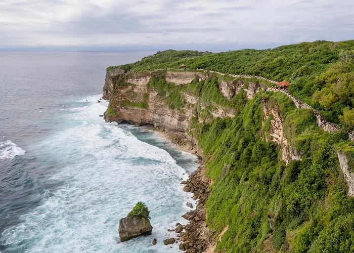 Sea Star Bali Hotel 3*